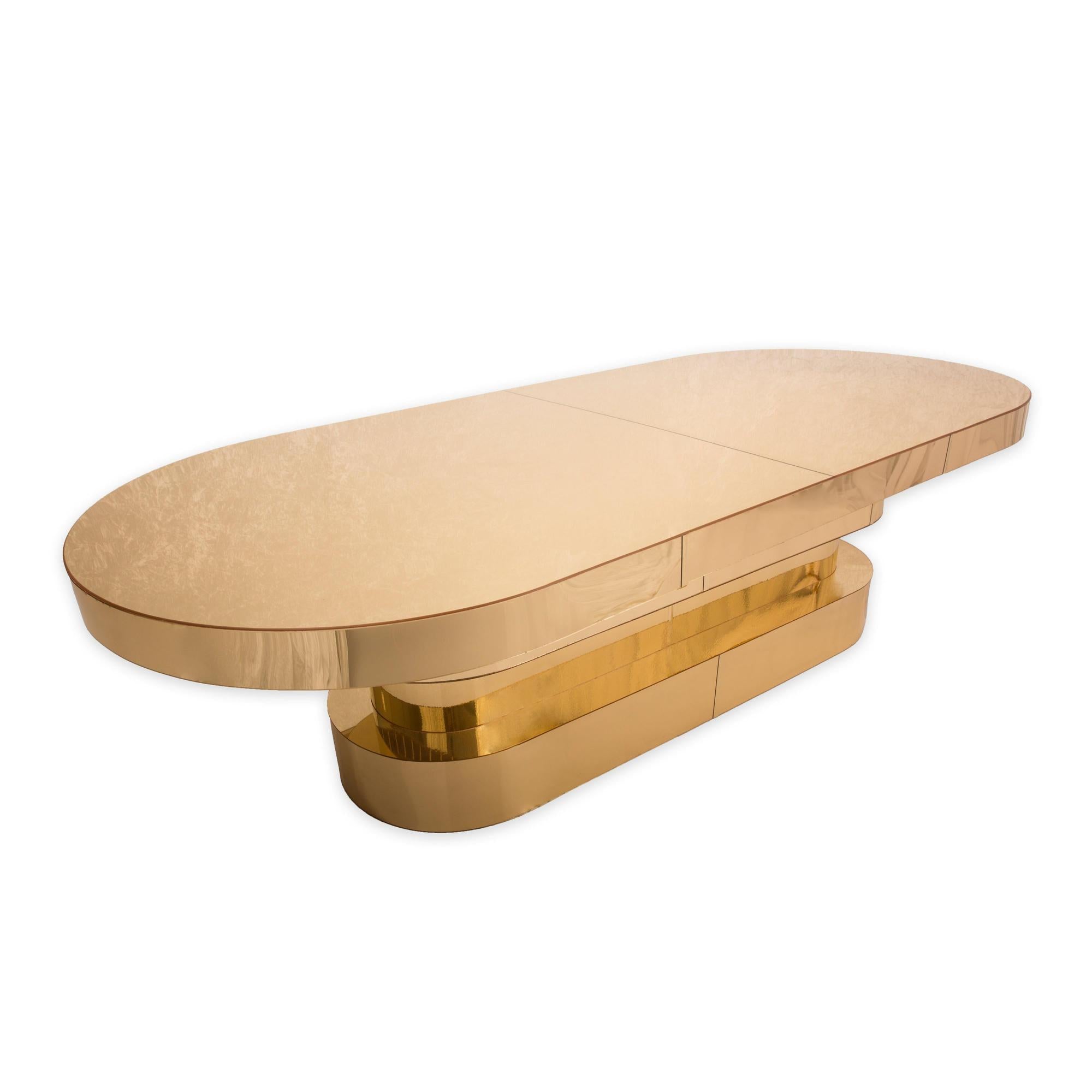 8′ Gold Oval Table w/ 3 Layer Base